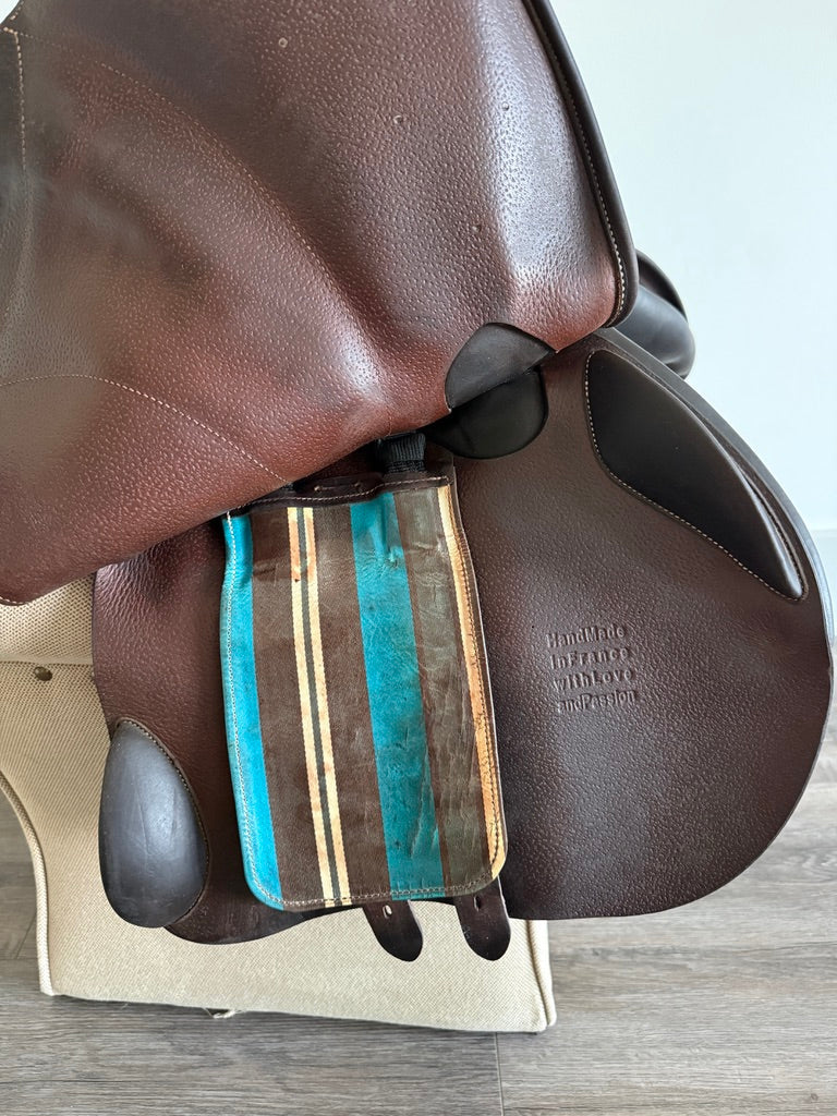 Right underflap
